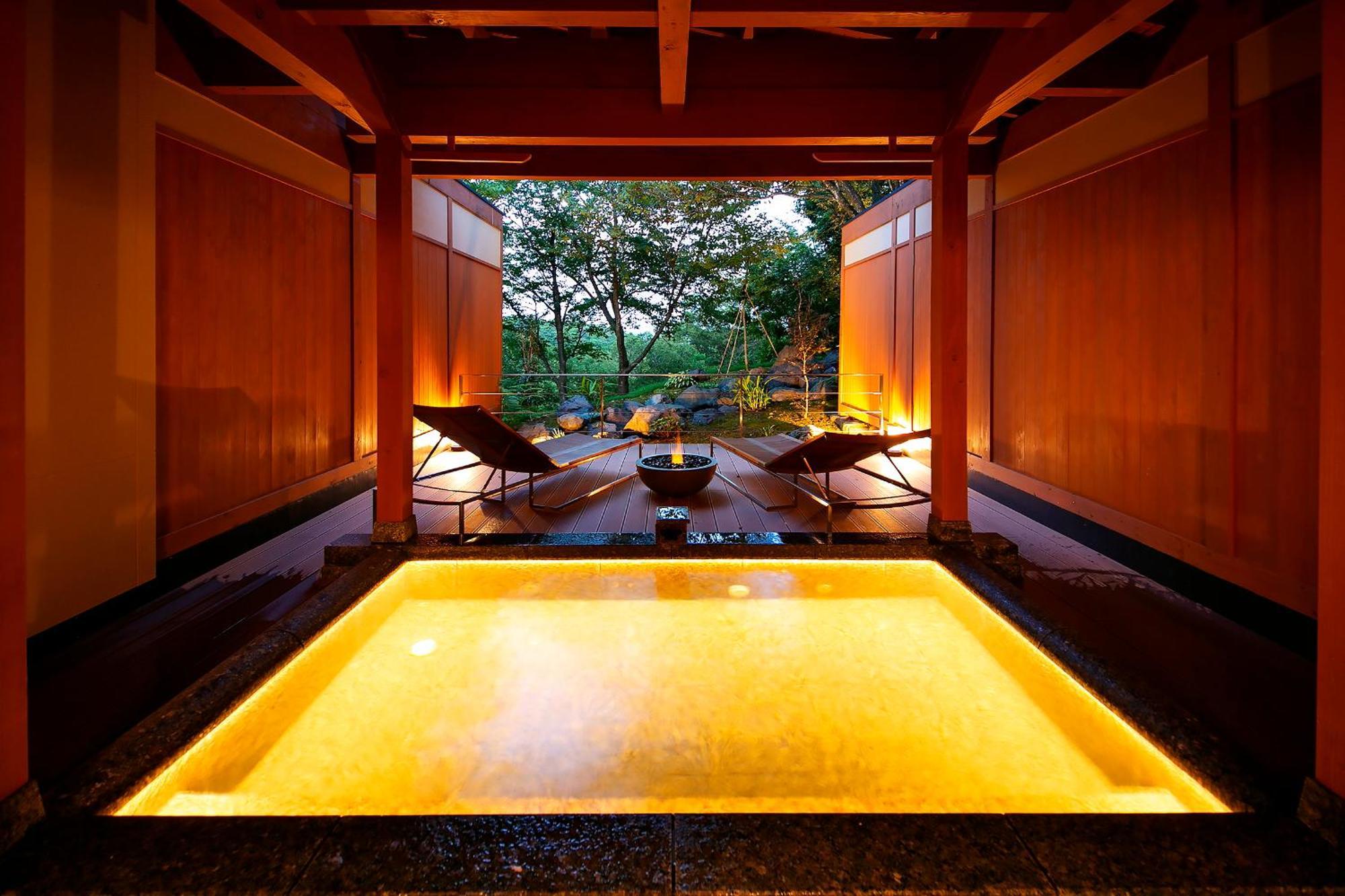 Noto Hyakurakusou Hotel Buitenkant foto