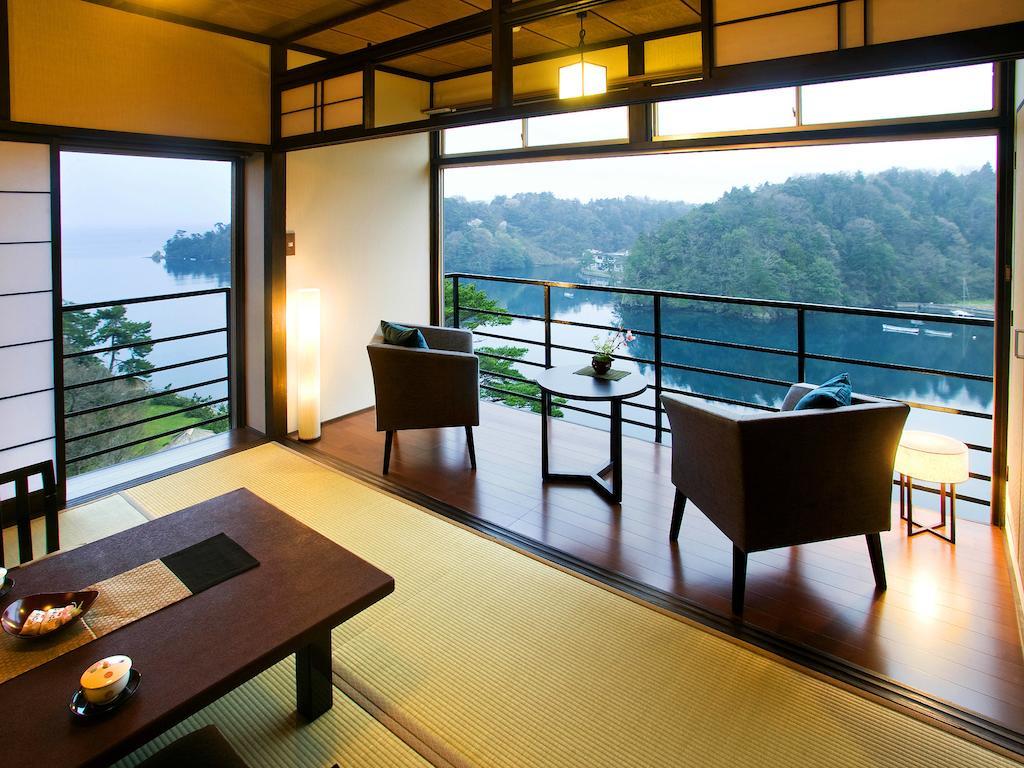 Noto Hyakurakusou Hotel Kamer foto